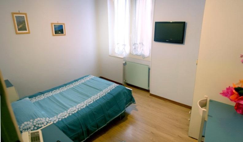 Albergo Savoia Ospedaletti Exteriör bild